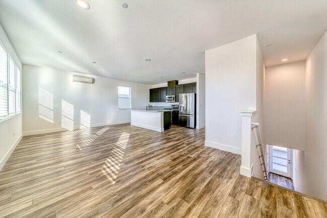 Building Photo - Phase 1 Bungalow Rental - Lot D43 Main