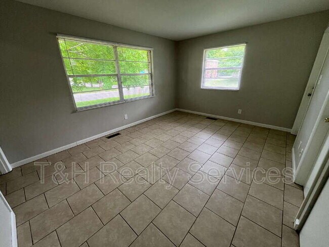 Foto del edificio - 622 Brewer Pl