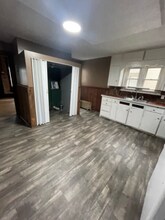 Building Photo - 133 Defiance Ave Building Photo - 133 Defiance Ave