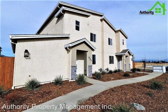 Building Photo - 4 br, 2.5 bath House - 852 Congaree