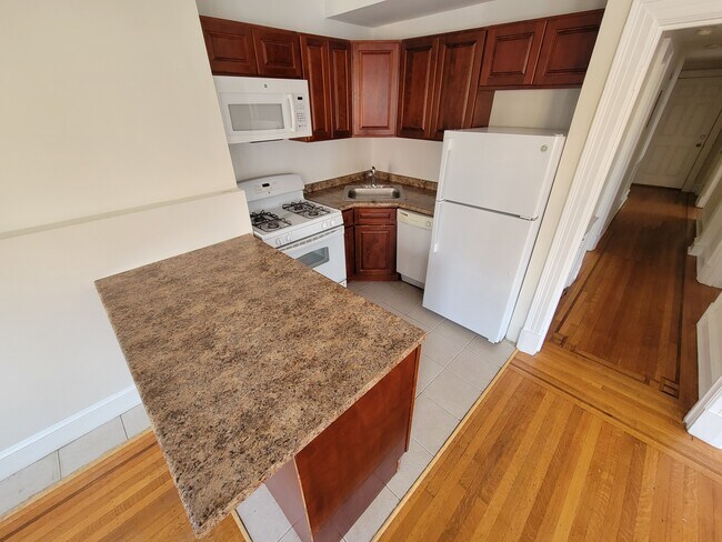 Foto del edificio - 632 N 2nd St