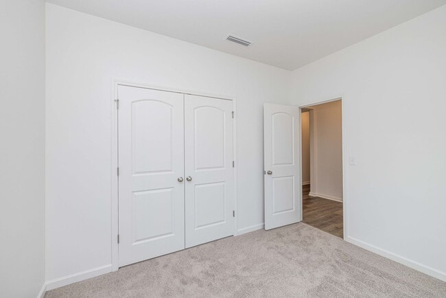 Building Photo - BEAUTIFUL 3 Bedroom Home - Stonebridge Fairways - AVAILABLE NOW