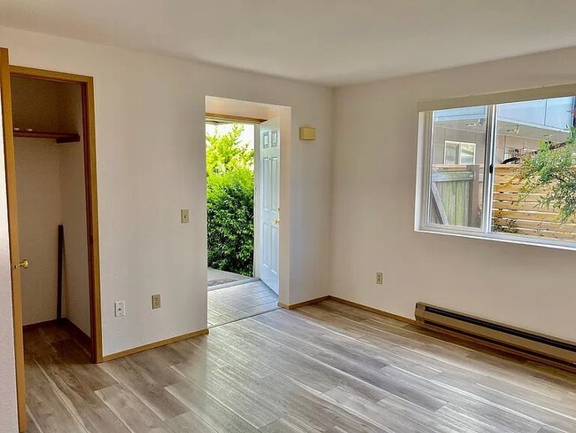 Building Photo - 2442 NW 64th St