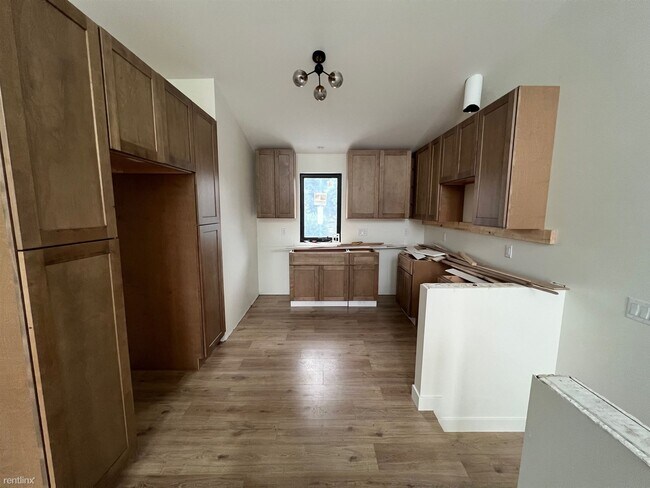 Foto del edificio - 3 br, 2 bath Townhome - 921 East Otjen Str...