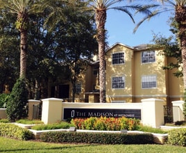Building Photo - 2668 Robert Trent Jones Dr