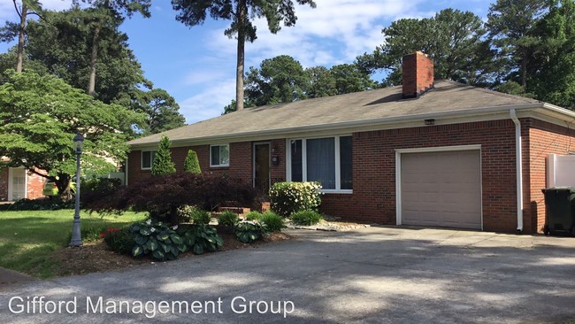Foto del edificio - 3 br, 2 bath House - 5411 Welaka Rd