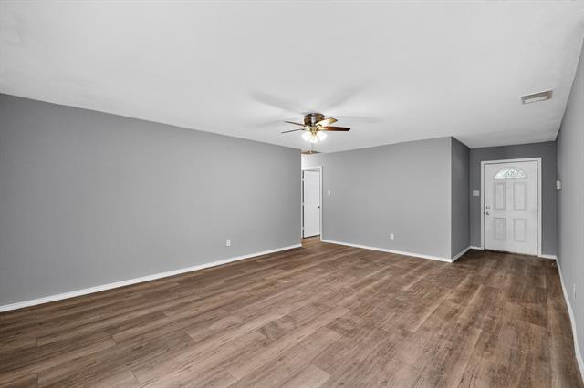 Foto del edificio - 5717 Macrae St