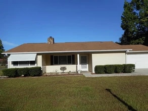 Building Photo - 10962 SW 84th Ave