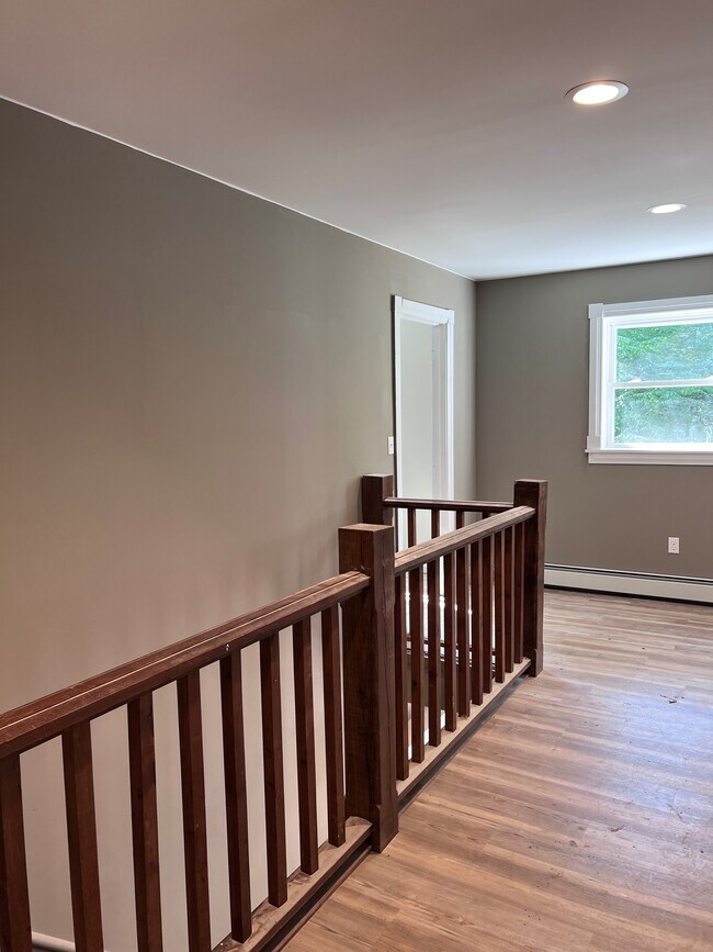 Foto del edificio - 333 Merwinsburg Rd