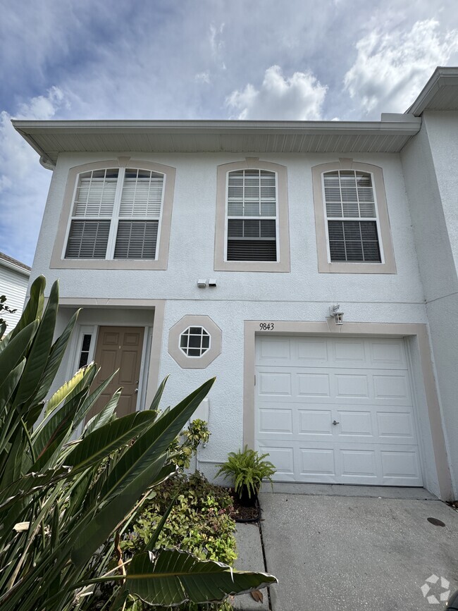 Building Photo - 9843 Ashburn Lake Dr