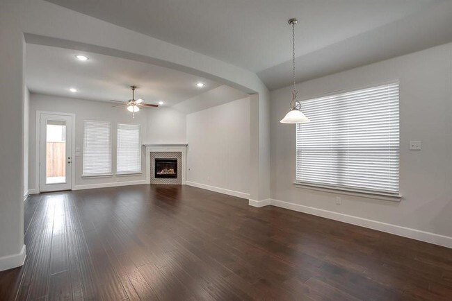 Building Photo - 17284 Yellow Bells Dr