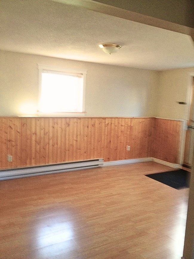 Building Photo - 57 Wheelers Rd