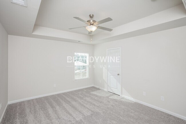 Building Photo - One Month of FREE RENT!