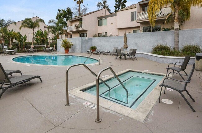 Foto del edificio - 4128 Mount Alifan Pl