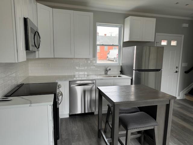Foto del edificio - 275 Hudson St
