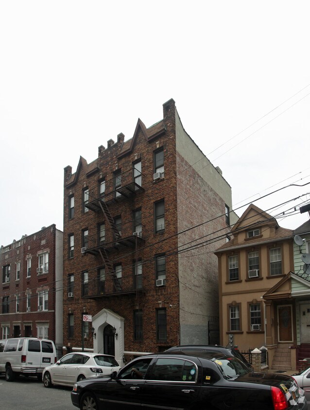 Primary Photo - 39-21 65th Pl