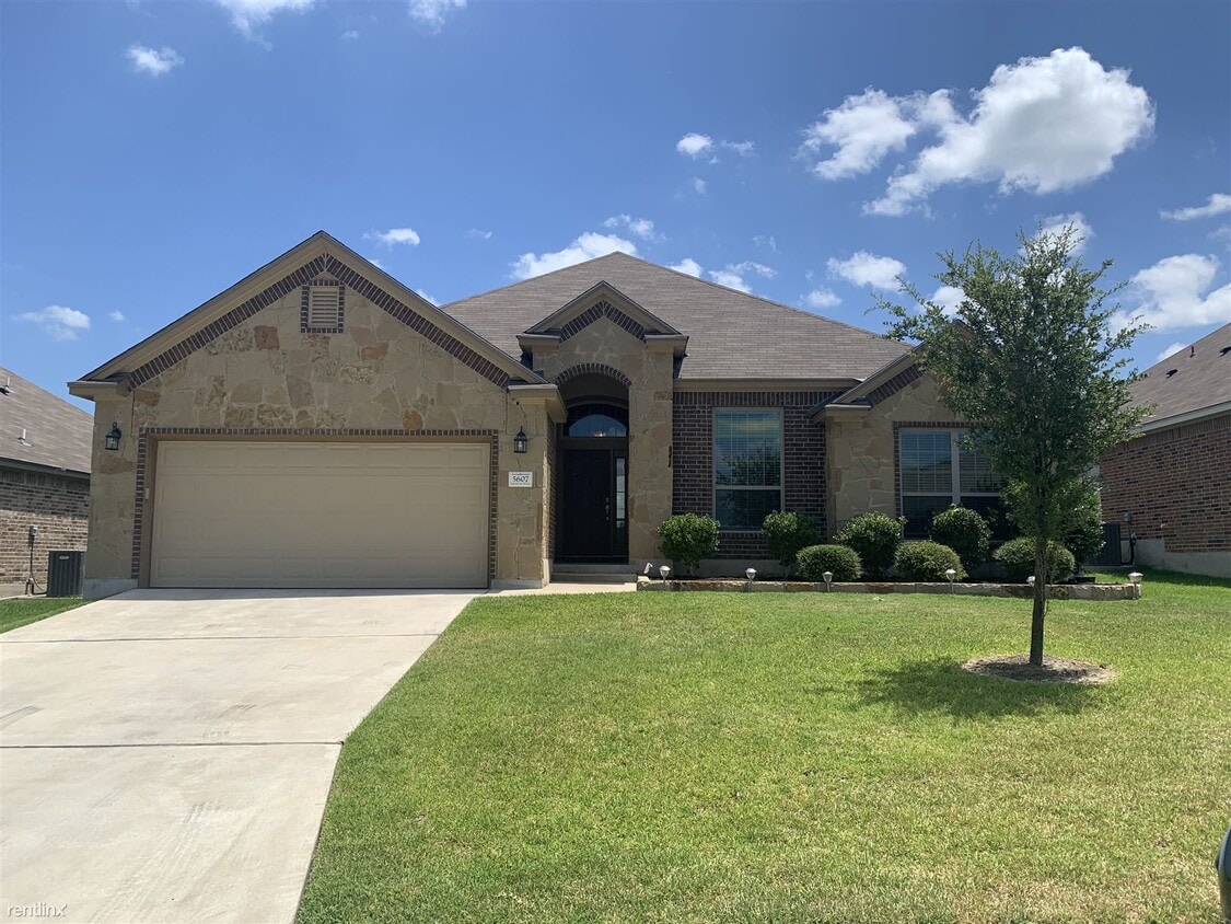4 br, 2 bath House 5607 Markham Drive House Rental in Temple, TX