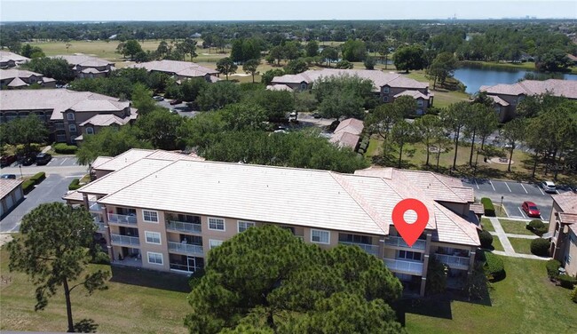 Foto del edificio - 14025 Fairway Island Dr