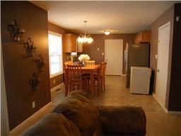 Building Photo - 804 Shetland Dr