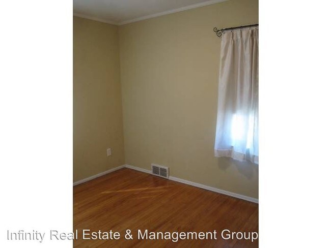 Foto del edificio - 312 9th St NW