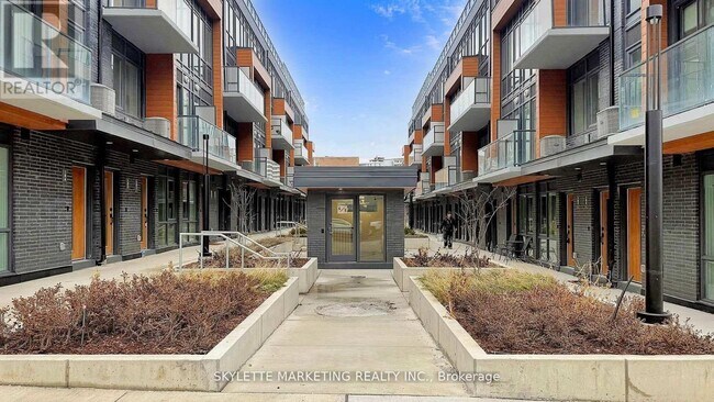 Building Photo - 71 Curlew Dr