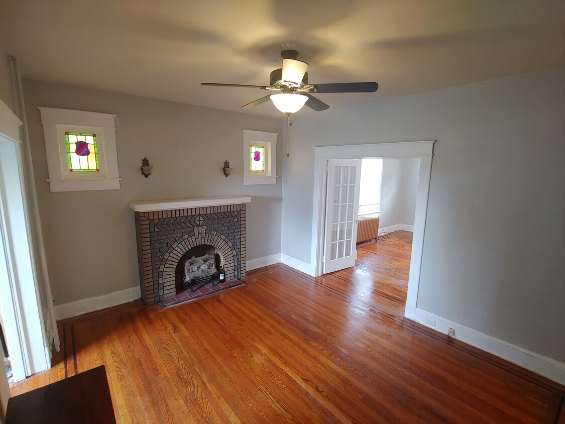 Sala de estar - 4100 Marx Ave