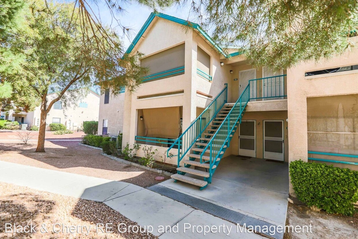 Primary Photo - 3 br, 2 bath House - 5241 Lindell Road #101
