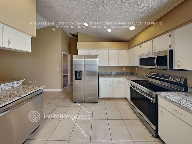 Foto del edificio - 120 Mango Ct