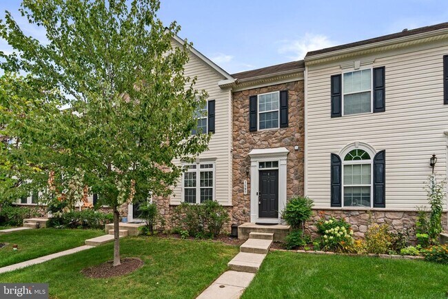 Foto del edificio - 7597 Taunton Ct