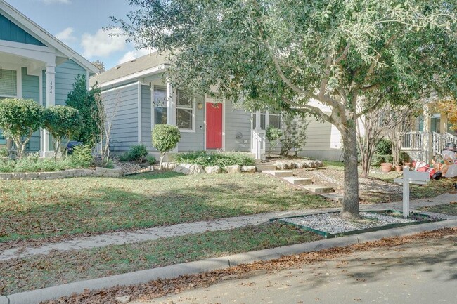 Building Photo - 426 McGarity