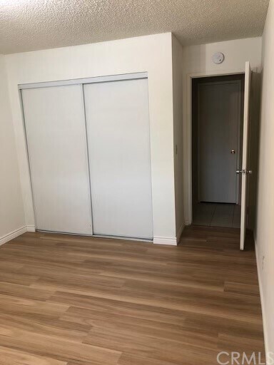Foto del edificio - 896 W Commercial St