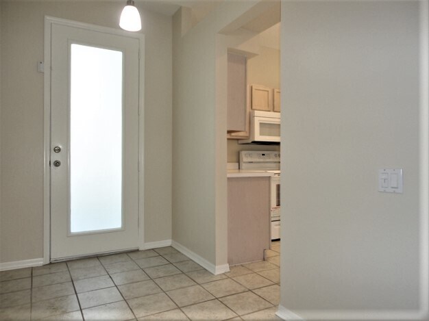 Foto del edificio - 9309 Hunters Park Way