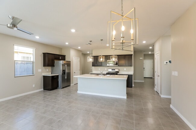 Foto del edificio - 4720 S 69th Ave