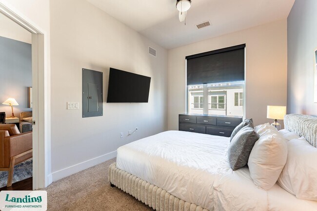 Foto del edificio - 480 N Orange Ave