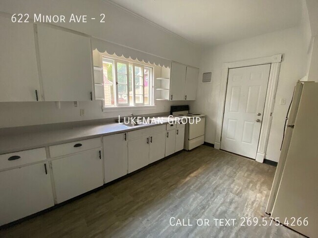 Building Photo - 622 Minor Ave
