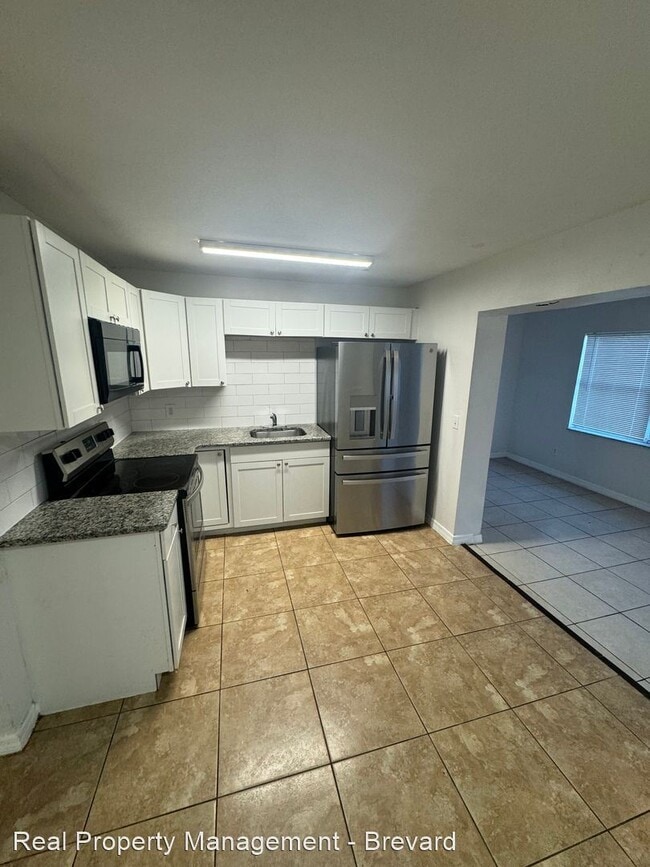 Building Photo - 3 br, 1.5 bath House - 820 Juanita Circle