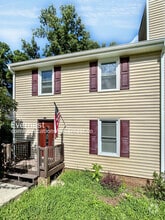 Building Photo - 5126 Lundy Dr