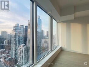 Building Photo - 8 Wellesley St W