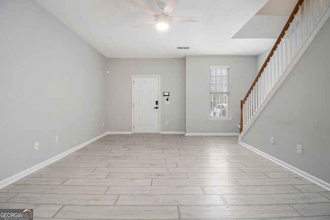 Building Photo - 1509 Bayrose Cir