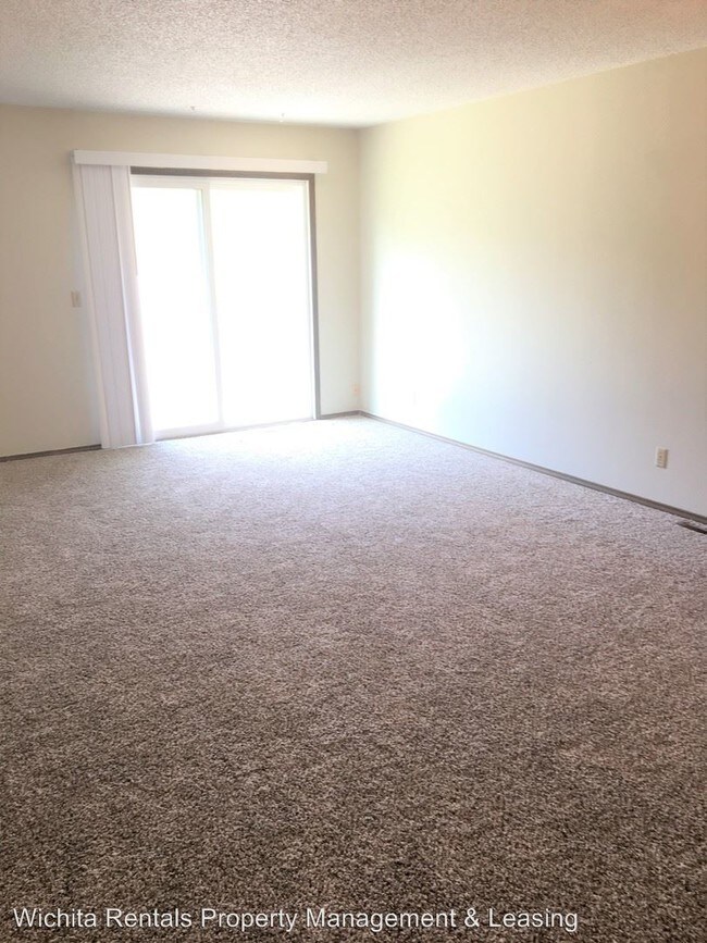 Foto del edificio - 2337 N Rutland Ct