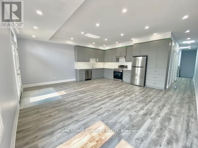 Photo du bâtiment - 1500 Dufferin St