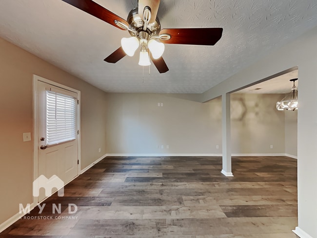 Building Photo - 5618 Union Pointe Dr