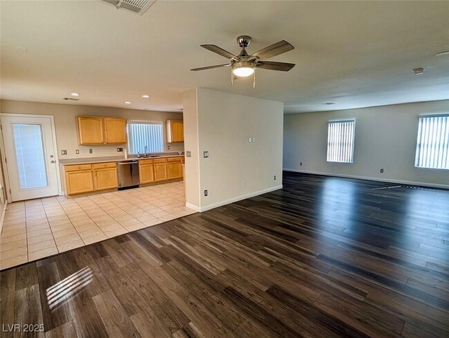 Foto del edificio - 1232 Swanbrooke Dr