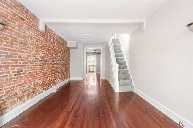 Foto del edificio - Stylish & Spacious 2 Bed, 1 Bath Home