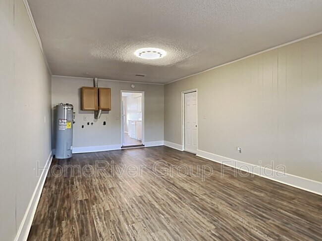 Foto del edificio - 291 Cherry Laurel Ln