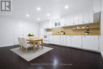 Building Photo - 68 Rosehill Blvd