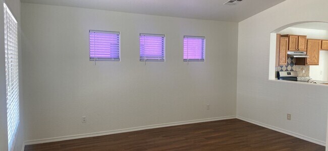 Building Photo - Cute 3 bedroom home in Avondale!