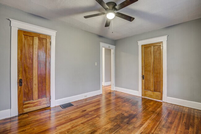 Building Photo - 3409 Boudinot Ave