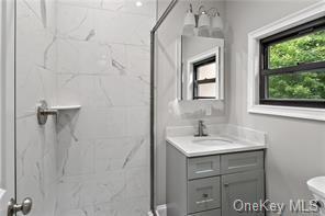 Foto del edificio - 122 Commerce St