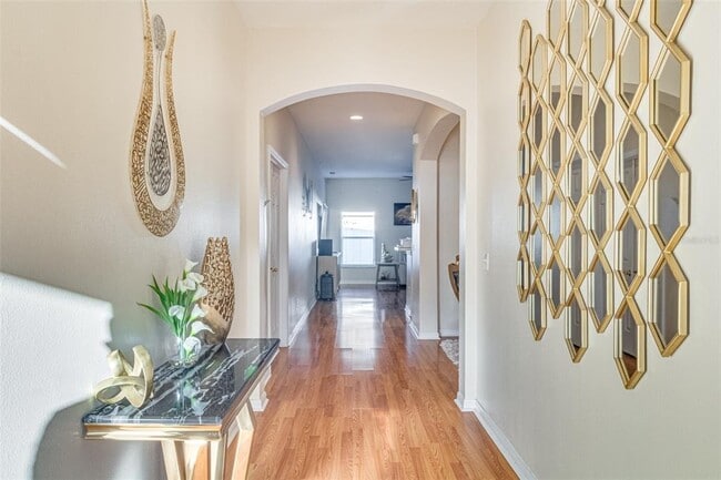 Building Photo - 763 Star Pointe Dr